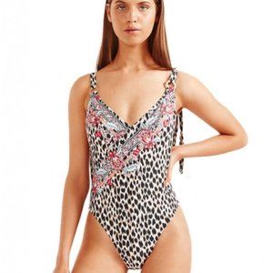 Tigerlily Black and Pink One Piece Swimsuit Size Small